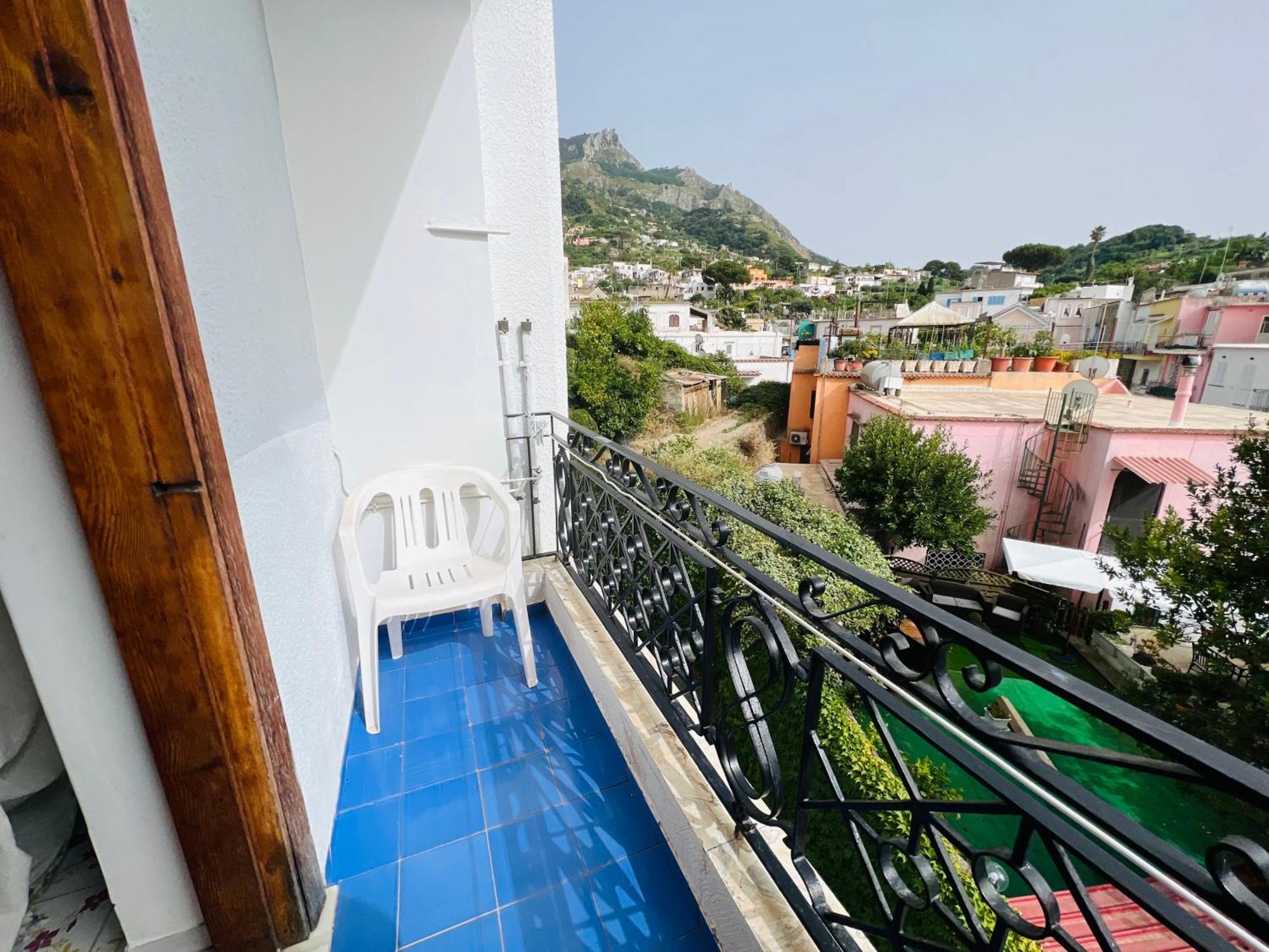 Villa Thomas Bb Conduzione Familiare Forio (Isola d'Ischia) Quarto foto