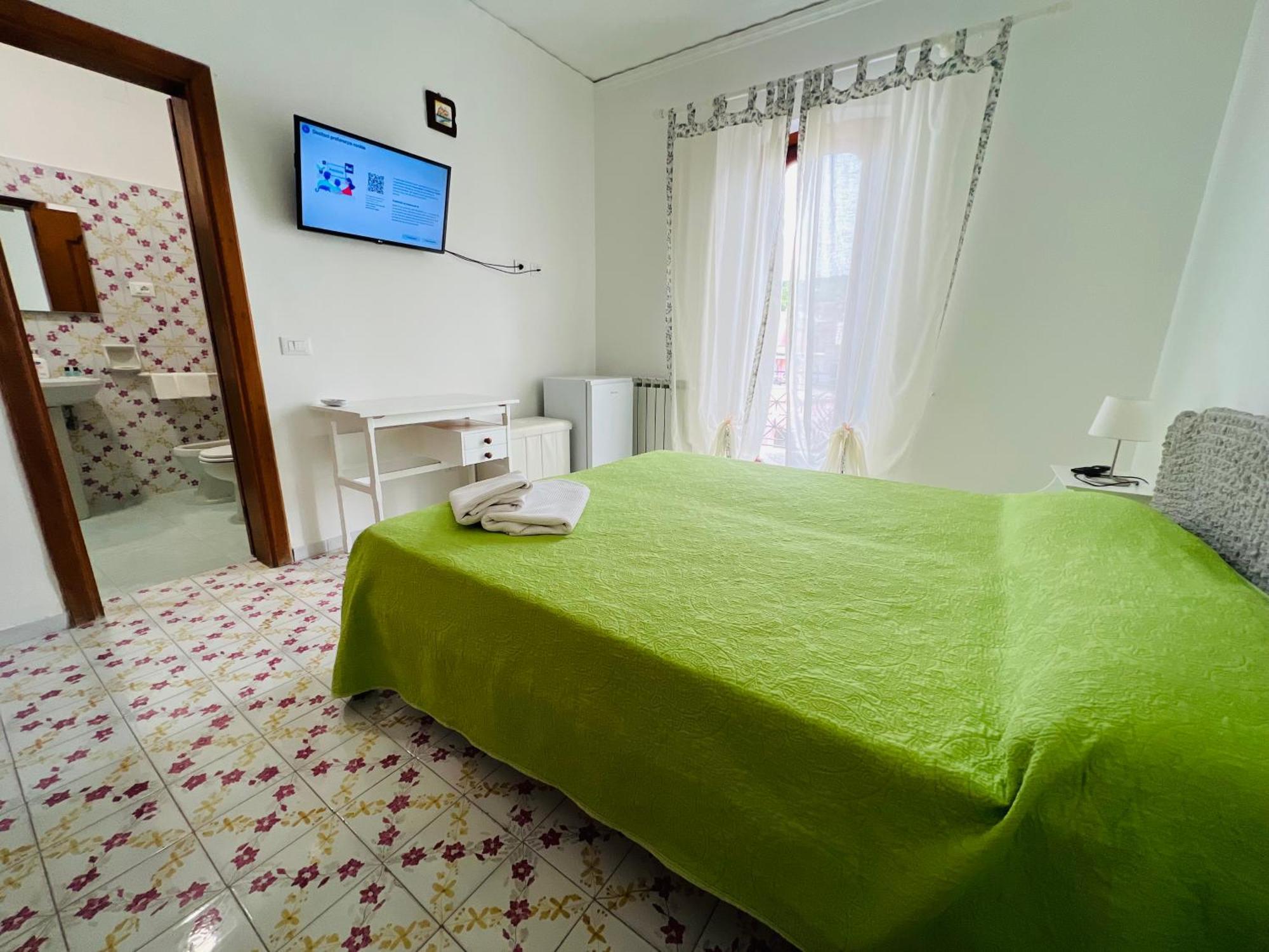 Villa Thomas Bb Conduzione Familiare Forio (Isola d'Ischia) Quarto foto
