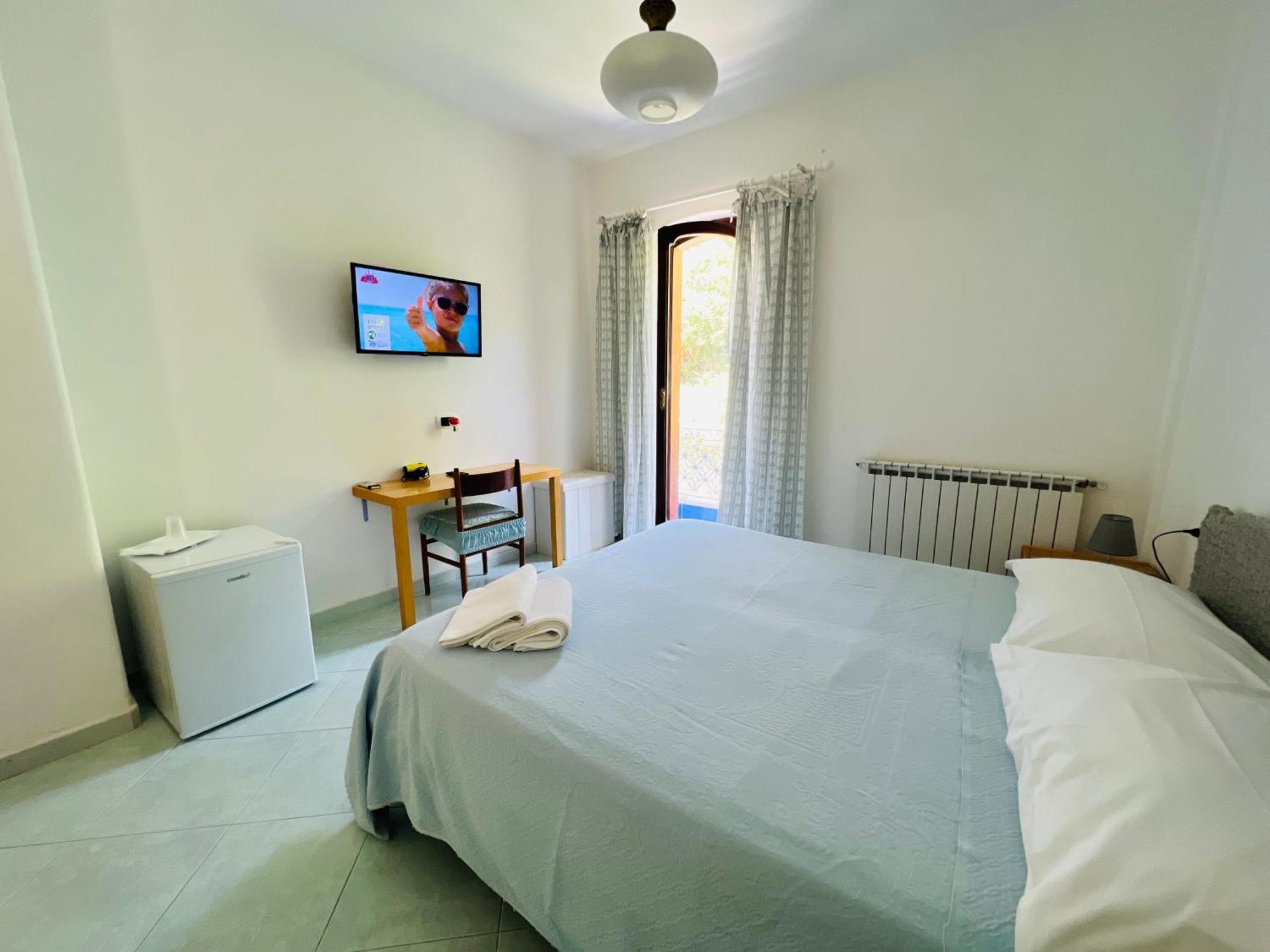 Villa Thomas Bb Conduzione Familiare Forio (Isola d'Ischia) Exterior foto