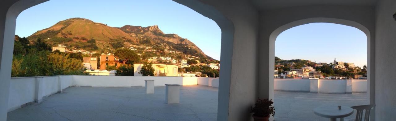 Villa Thomas Bb Conduzione Familiare Forio (Isola d'Ischia) Exterior foto
